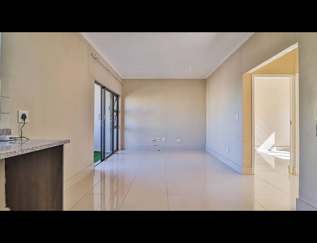 2 BEDROOM APARTMENT FOR SALE IN UMHLANGA RIDGE